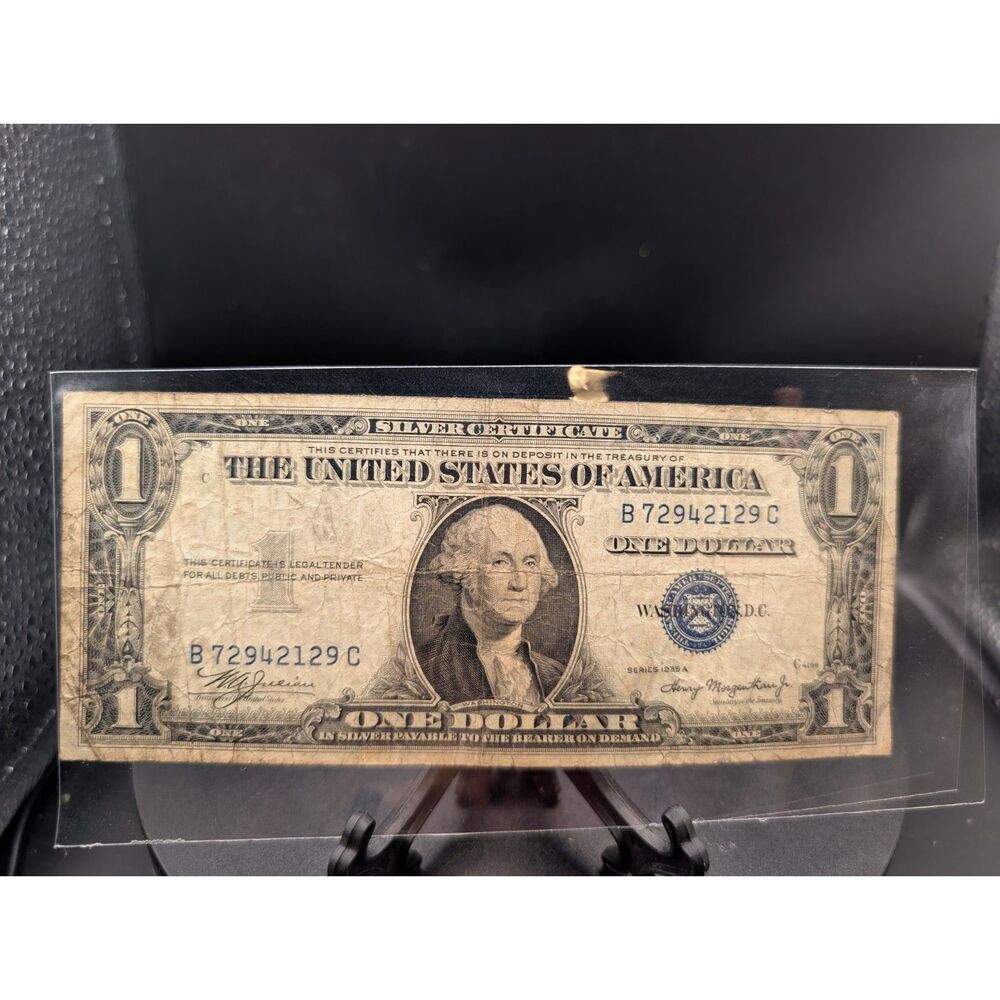 Series 1935 A One Dollar Silver Certificate Note B72942129C